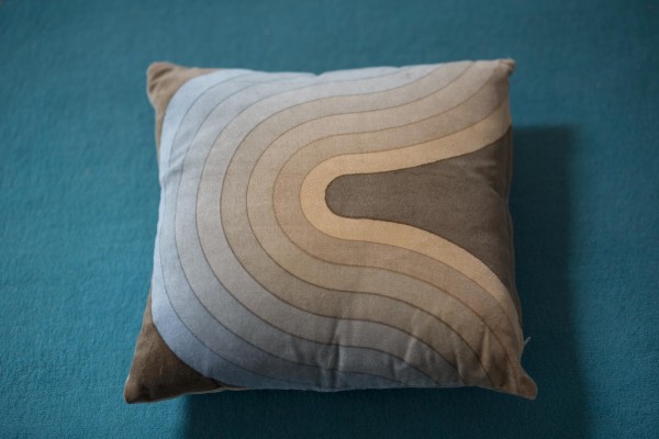 1969 Curve II pillow