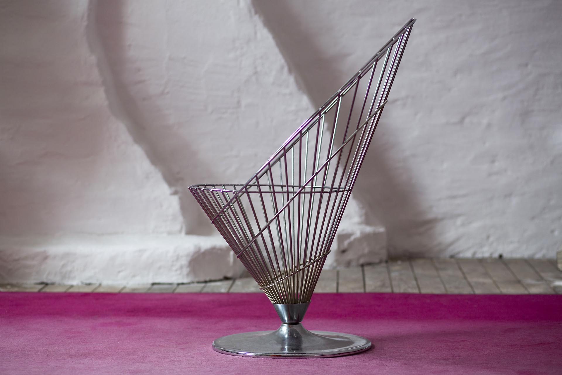 1970-80 Wire Cone Chair 017