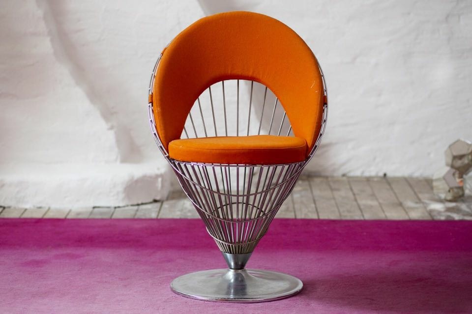 1980 Wire Cone Chair X-design