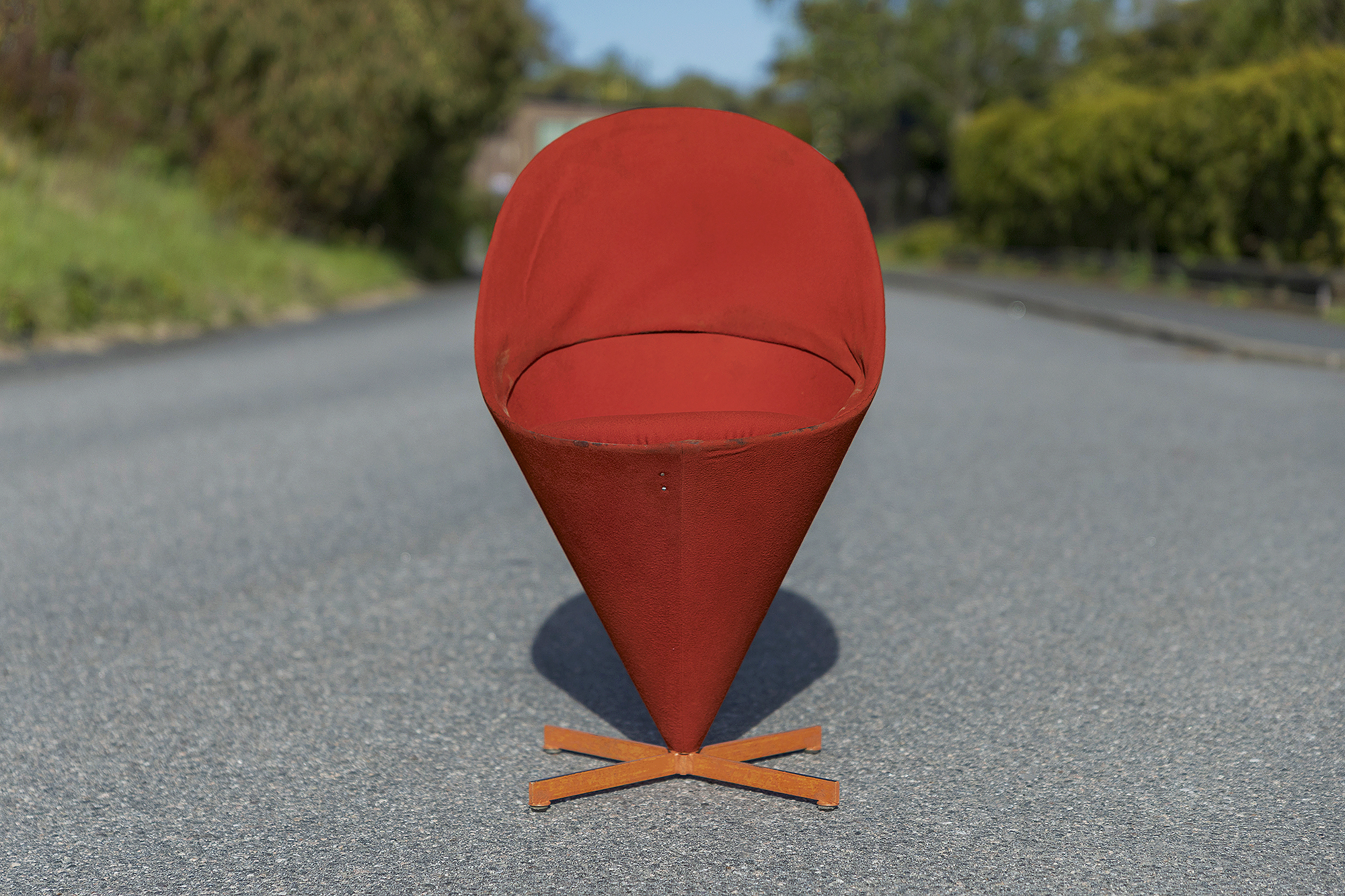 1957 Cone Chair Komigen Kro 01